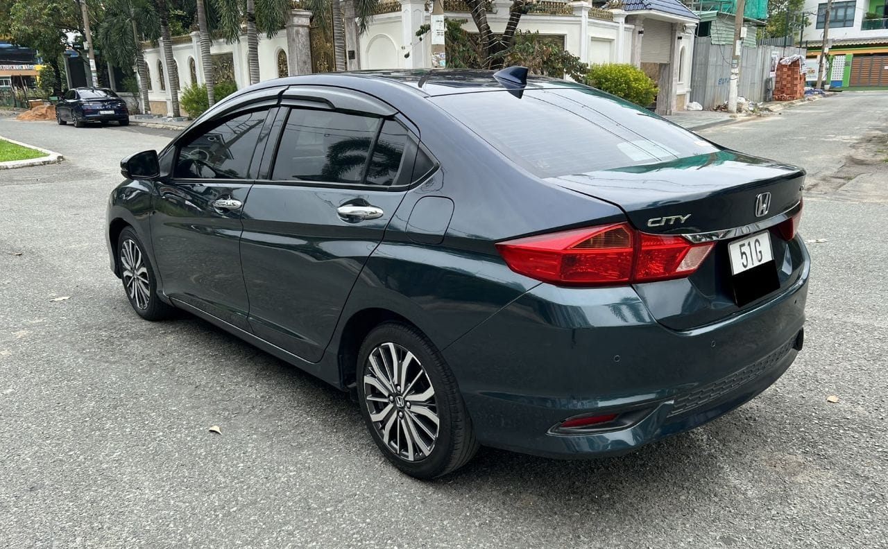 Honda City Top -2017 - Duoi xe